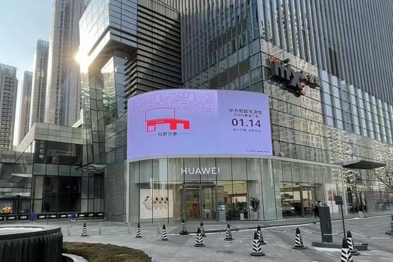 P6 Outdoor-Full-Colour-LED-Display mit 120° horizontalen und 60° vertikalen Blickwinkel für breite Anwendungen