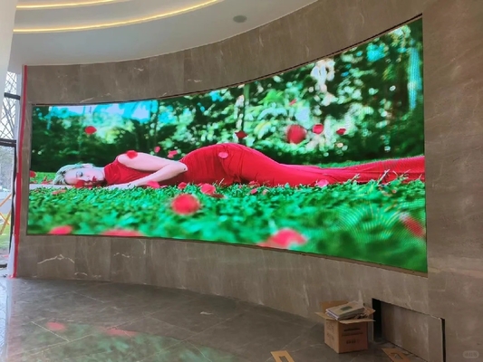 angepasste P6 Indoor LED Bühnenbildschirmverleih / RGB LED-Display-Boards mit Fernbedienung