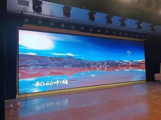 Place Of Origin Indoor SMD LED Video Display aus Shenzhen mit Lebensdauer 100