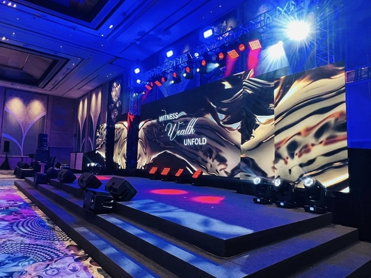 SMD2121 Indoor Curved Screen Vollfarbstahl 960 X 960mm Box RGB LED Mietbildschirm