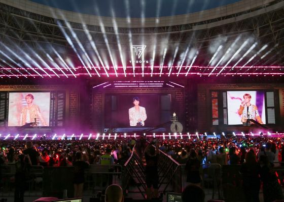 Guter Preis HD-LED-Billboard P4 DC5V Außenstadion kommerzielle Start-up-Anwendung Online