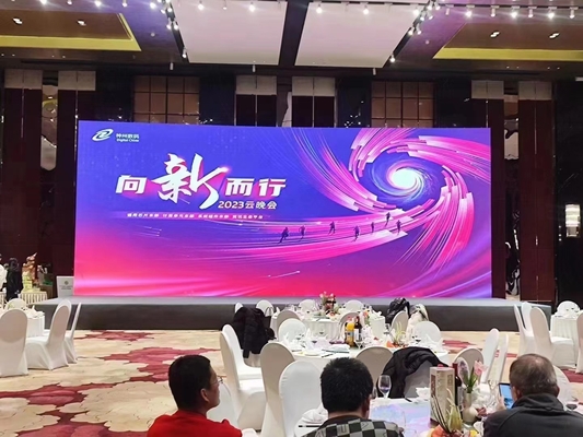 s Best Viewing Angle 2m-10m Digital Indoor LED Display Screen für Innenwerbung und Veranstaltungen