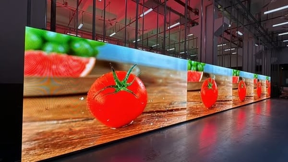 angepasste Bildschirmgröße LED-Anzeige mit Kontrastverhältnis 3000 1 und Durchschnittsverbrauch 438 Watt/m2