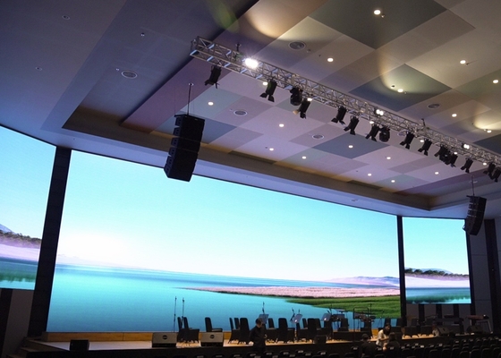 P10 Stadionumfang Vollfarb-LED-Display 3000Hz 1R1G1B 320x160mm