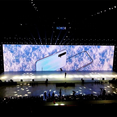 Erlebnismarketing LED-Bildschirme mit 111111/m2 Pixeldichte und 120° / 60° Blickwinkel