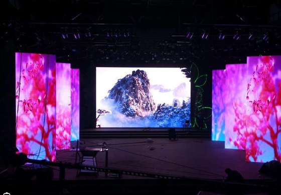 250*250mm Modulgröße und 1/20S Fahrmodus Außen-Full-Colour-LED-Display für Außenwerbung