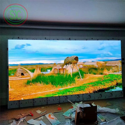 Guter Preis 320 * 160 mm Modulgröße Indoor Vollfarb-LED-Anzeige 640 * 640 mm Gehäusegröße für Indoor-Werbung Online