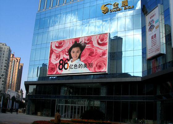 Outdoor p6 Full Color LED Display mit hoher Helligkeit und IP65-Schutz Ideal für Werbung und öffentliche Information