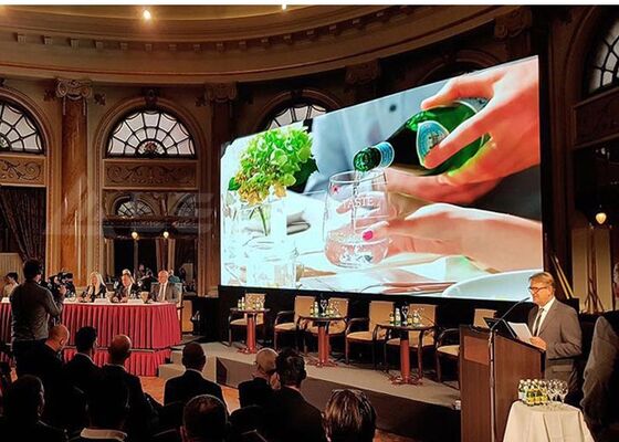 LED-Lampe P3.91 LED-Display Innen-/Außenwandmontage LED-Bildschirm 3840Hz Bildwiederholfrequenz