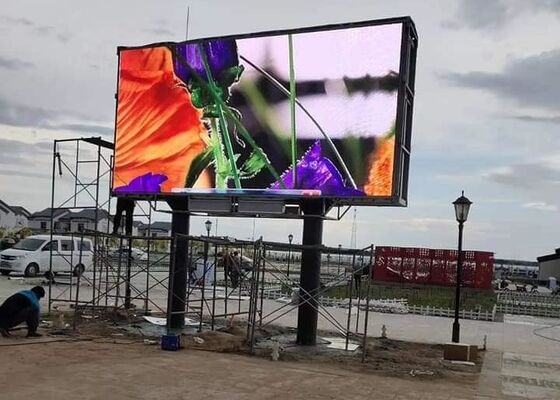 Guter Preis P6 wasserdichte Outdoor-LED-Werbedisplay mit 3840 Hz Bildwiederholfrequenz Online