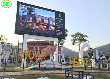 P4 Außenwerbung Vollfarbige LED-Plakate Bildschirm Eisen/Stahl Gehäuse