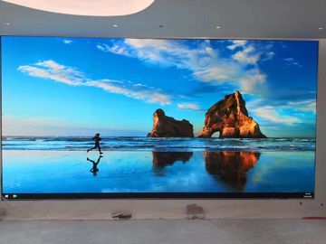 Innenraum Flexible Ultra HD Kleine Tonhöhe LED-Billboard Vollfarbe P2.5 SMD hohe Auflösung