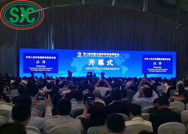 IP65 Full Color Outdoor LED Leasing Bildschirm, 6mm Pixel Pitch Transparente Videodisplay