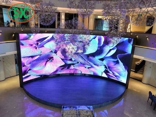Guter Preis Imprägniern Sie gebogene farbenreiche der hohen Auflösung P4.81 Modul-Größe LED-Anzeigen-250mm*250mm Online