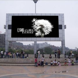 P10 Freistehender Outdoor-Full-Colour-LED-Schirm zur Vermietung