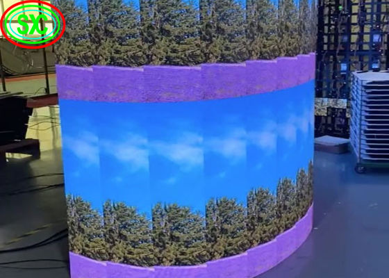 MBI5124 IC P3.91 Indoor Vermietung gekrümmter LED-Display-Bildschirm, Mobilgerät Vollfarbbildschirm LED Vollfarbbildschirm