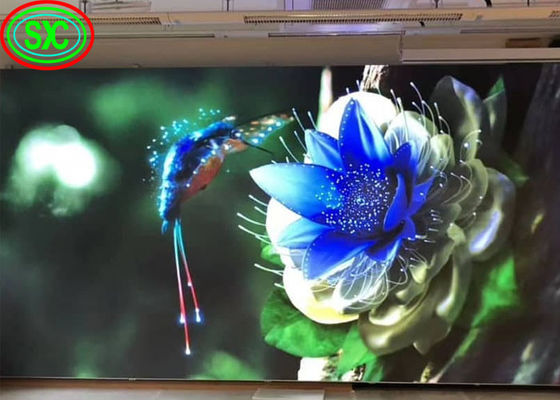 Hochwertige Hochfrischungsrate Schwarz SMD Indoor HD LED-Panel, P2.5 P2 kleines Outdoor-LED-Display