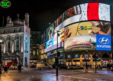 Großes Outdoor-Full-Colour-LED-Display Wasserdicht Schnelllesen 3 Jahre Garantie