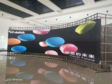 Tickerablage, gekrümmtes LED-Innenvideodisplaymodul, SMD P4 LED-Full-Colour-Bildschirm