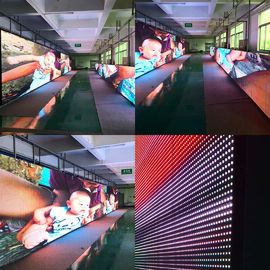 Maßgeschneiderte Bildschirmgröße Outdoor Full Color LED-Display für eine lange Lebensdauer von 000 Stunden