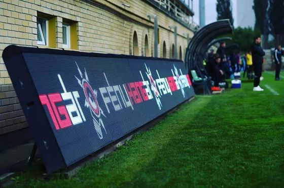 Outdoor Full Color P10 SMD Fußballstadion Umfang LED-Bildschirm