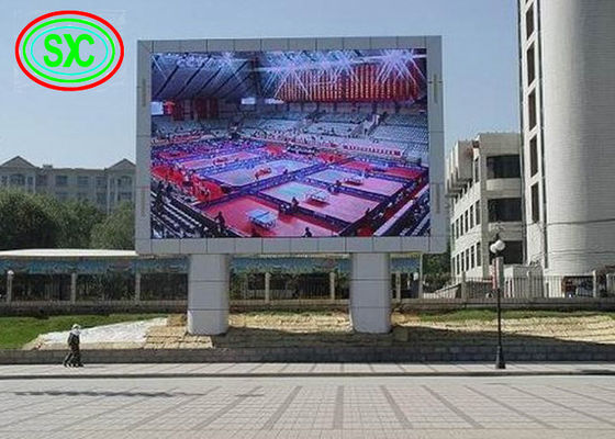 Outdoor-Full-Color-LED-Display mit langlebigem, versiegeltem Moduldesign und Super-Anti-UV-Schutz für raue Umgebungen