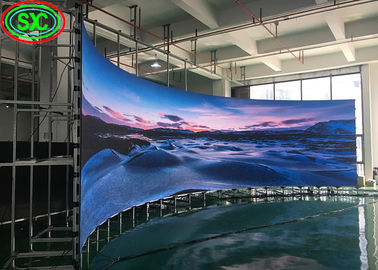 Die-Cast Aluminium Gehäuse Einfache Installation Modul Auflösung SMD P4 Indoor HD Full Color LED Display