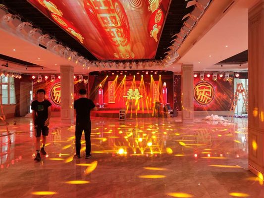 P4 Indoor Led Video Wandbildschirm in voller Farbe Energieeinsparung für Kirchen-Merting-Raum