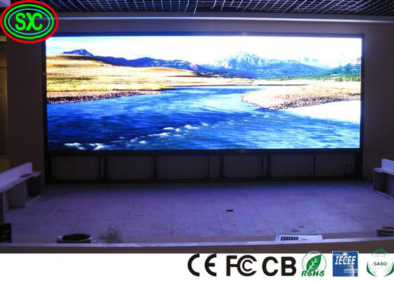 Full Color Flexible UHD P2.5 SMD2121 Indoor Fixed LED Display geführt Werbebildschirm