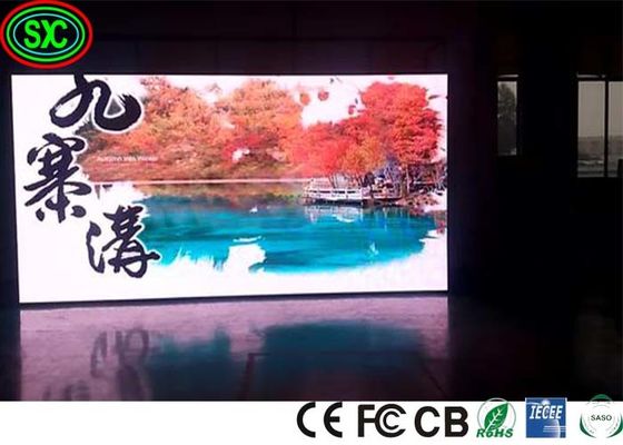Große, flexible LED-Anzeige mit 111111 Pixeln/M2 1300 Helligkeit/M2 P3