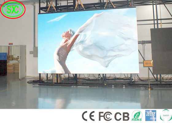 LED-Display IECEE P8 P10 40000 Punkte/m2 SMD3521 Außen-LED-Video-Display Außen-LED-Bildschirm