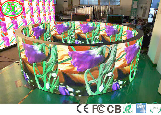 P2 P4 SMD2121 1000nits gekrümmter flexibler LED-Display 1R1G1B Vollfarb-LED-Display