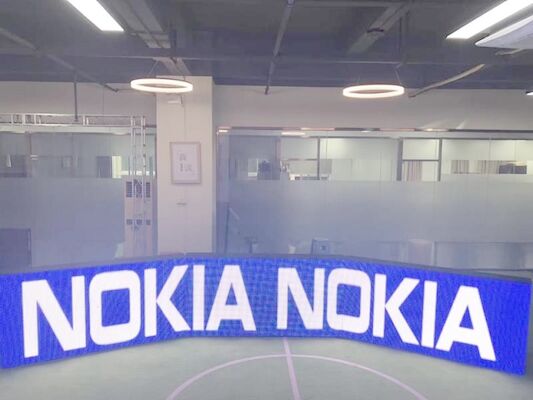 Hoch-Auflösungs-Stadion-Full-Colour-LED-Aluminiumbildschirm mit 7500 cd/m2 hochauflösendem Video-Display