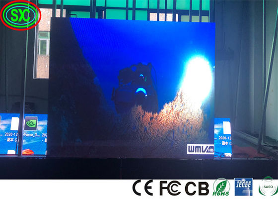 Nahtlose IP43 250W/M2 GOB LED-Display P1.9 P2 P2.5 IECEE Werbe-LED-Bildschirme