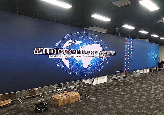 SMD Indoor Full Color LED Display Vermietung hochauflösende P3-LED-Videowandbildschirm
