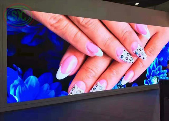 Große flexible Miet-LED-Leinwand, kein Verschmieren, 1/32 Scan, HD 1R1G1B P2,5 mm LED-Bildschirmmodul
