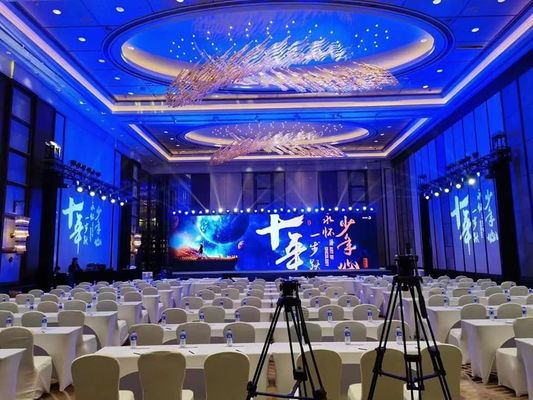 System p3.91 im Freien farbenreiche LED Meanwell Novastar zeigen Kabinett SMD 2121 HD 1000x1000, 1920hz für Stadiumsmiete an