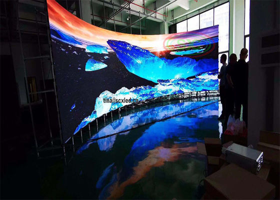 Indoor SMD 3535 P4 HD Vollfarbiges elektronisches Frontservice-LED-Display mit Magnetmodulen
