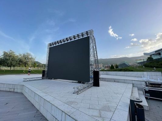 Guter Preis Hintergrund-Schirm Satage-Installations-LED für Mietereignis, Kabinett des LED-Hauptvorhang-Schirmes P3.91/P4.81 500x500mm Online