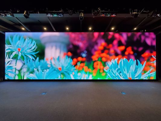 427186 Punkte/m2 Dichte Feinspitch Led Display Dichte mit Druckguss-Aluminium-Schrankmaterial und CE/ROHS/FCC-Standard