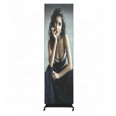 Innenraum P2.5 Vollfarbe Spiegel Led-Display Wireless USB 4G Smart Control Poster