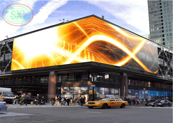 Einstellbarer Winkel Outdoor-Riesen-LED-Werbetafel anpassen LED-Panel im Stadtzentrum
