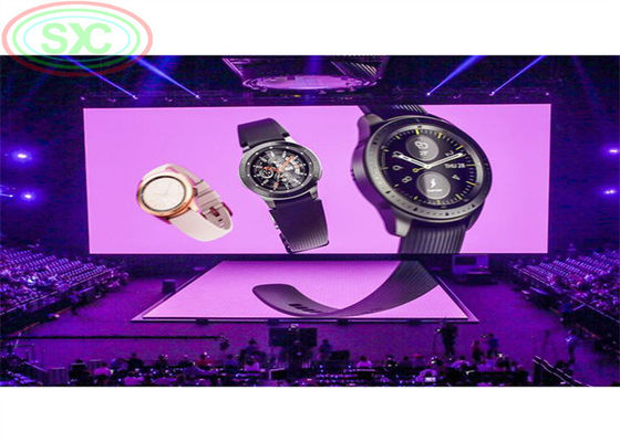 Leichte und farbige LED-Anzeige für den Innenbereich für Ausstellungen. Einfache Installation und Transport. Geeignet für Flussshows.