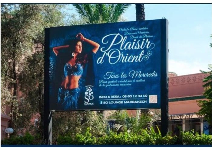 Hochauflösende Straße im Freien Pole der Werbungs-P5 Bleischirm WIFI-Fernbedienung