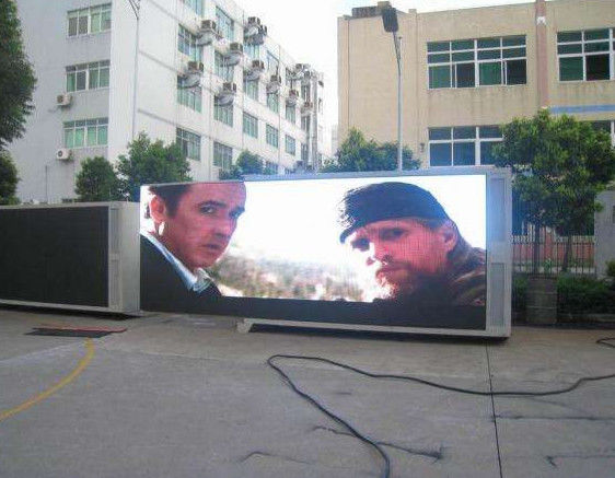 P8 RGB SMD LED-Bildschirm Wasserdicht / Outdoor LED-Display-Bildschirm hohe Helligkeit SMD-Bildschirm