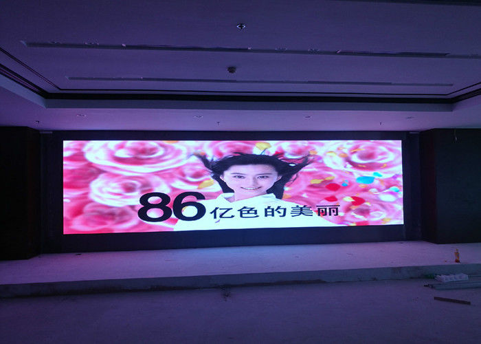 P3 Vollfarbe Innen-Außen-Bühne Hintergrund Bewegliche Flexible LED-Vorhang-Display-Bildschirm