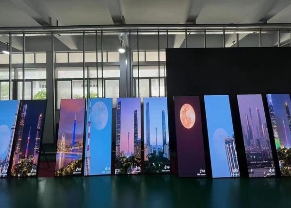 Poster RGB LED-Display 2,5 mm Pixel Pitch Hochfrischungsrate 1920HZ Innenraum