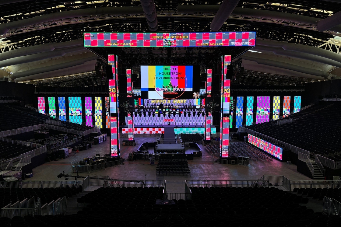 Druckguss-Aluminiumbildschirm Festinstallation/Vermietung Anpassungsfähiger Konferenzraum Ultra HD P2.5 Kleine Tonhöhe Innenraum-Full-Colour-LED-Display