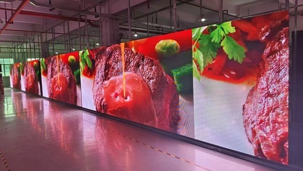 Ultra-dünne anpassbare Hot Sale Druckguss Aluminium/Eisenbox Innenraum Hochhelligkeit Vollfarb-LED-Display