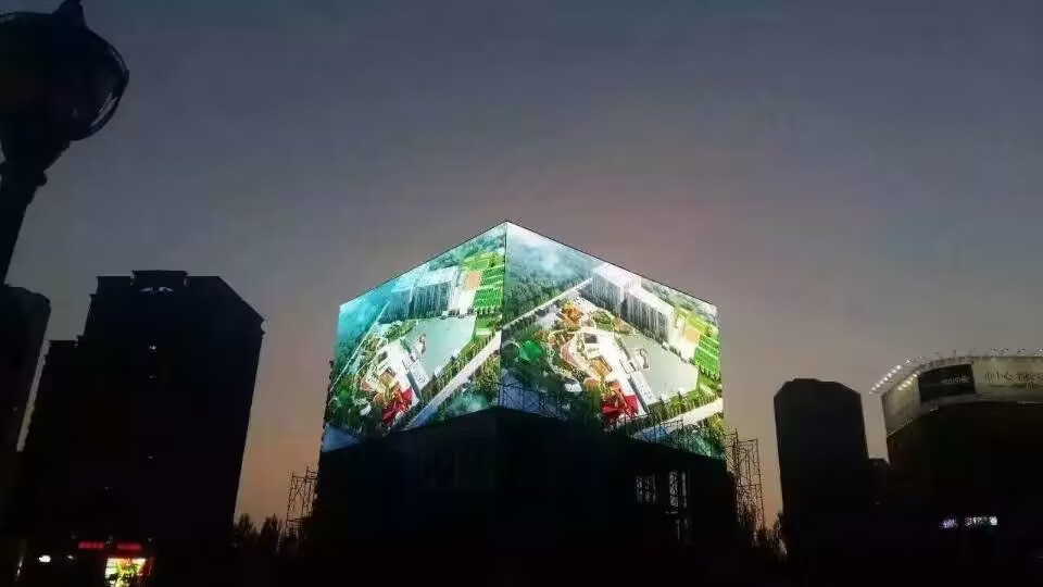 Hochauflösendes Outdoor-P10-Full-Colour-LED-Display mit stabiler Leistung für Fernsehsignale 10mm Pixel Pitch 7000 cd/m2 Helligkeit 16.7 Millionen Farben IP65/IP54 Schutz 800 W/m2 Maximalleistung